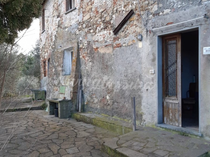Rustico in vendita a Camaiore