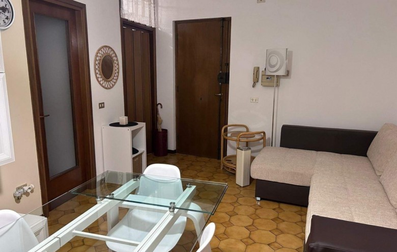 Appartamento in vendita a Viareggio