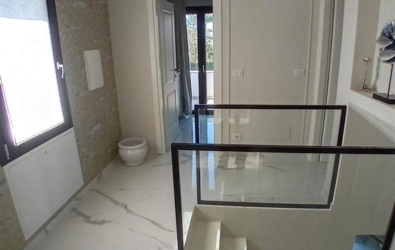 Bifamiliare in vendita a Forte dei Marmi