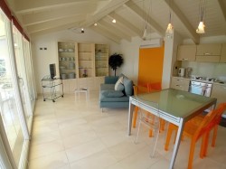 una-perla-nascosta-di-forte-dei-marmi-con-terrazza-e-charme-unico