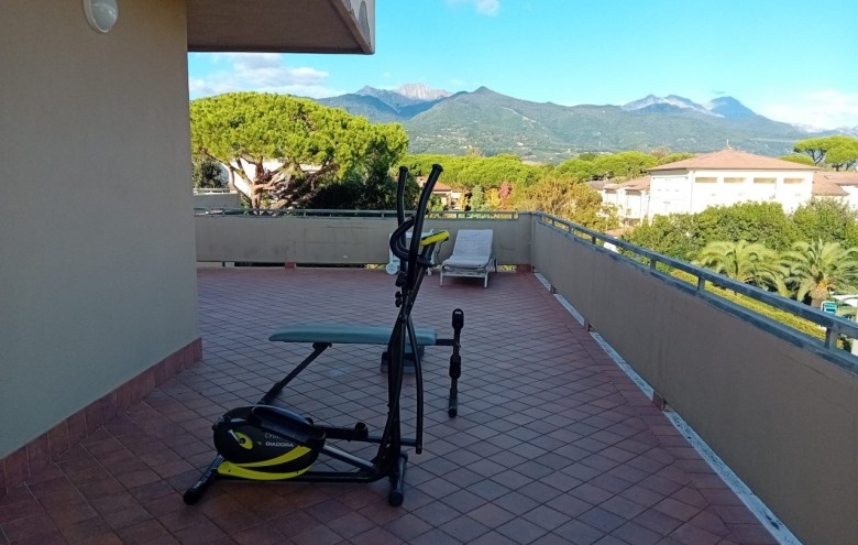 Villetta a schiera in vendita a Montignoso