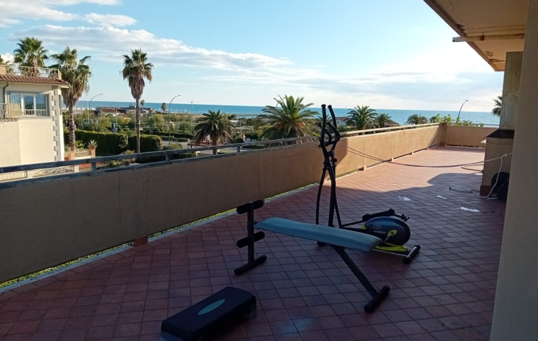 Villetta a schiera in vendita a Montignoso