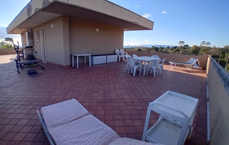 Villetta a schiera in vendita a Montignoso