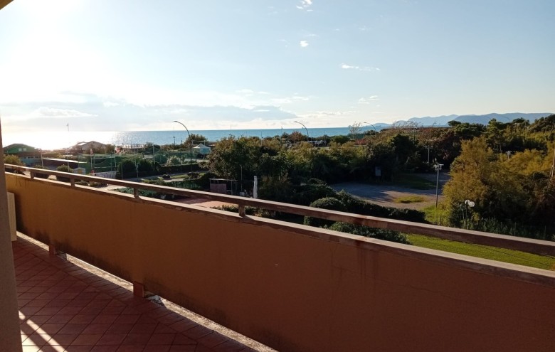 Villetta a schiera in vendita a Montignoso