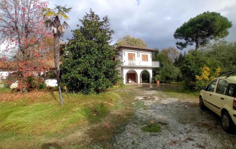 Rustico in vendita a Pietrasanta