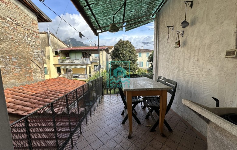 Appartamento in vendita a Camaiore