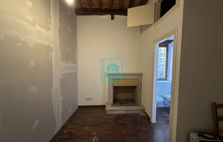 Appartamento in vendita a Camaiore