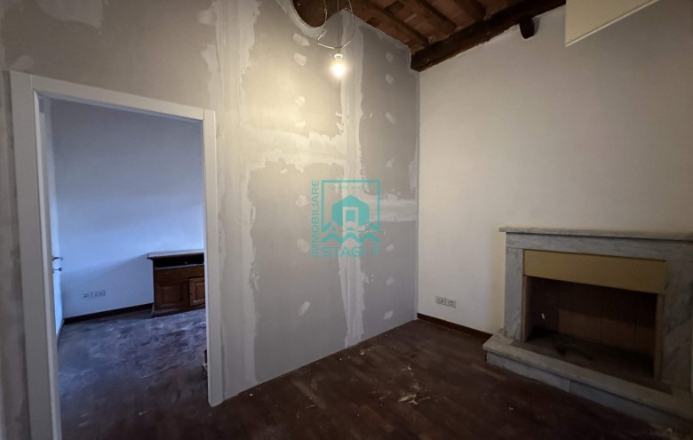 Appartamento in vendita a Camaiore