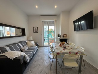 Appartamento in vendita a Lido di Camaiore