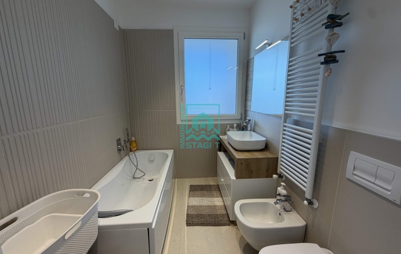 Appartamento in vendita a Camaiore