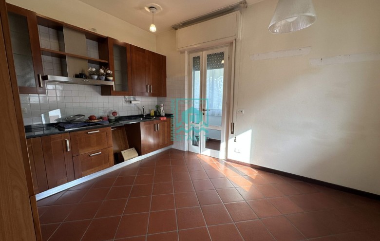 Bifamiliare in vendita a Camaiore