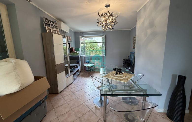 Bifamiliare in vendita a Camaiore