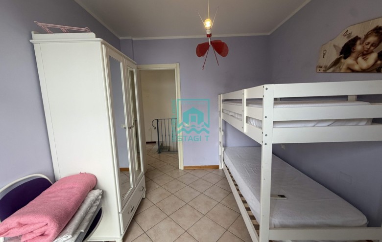 Bifamiliare in vendita a Camaiore