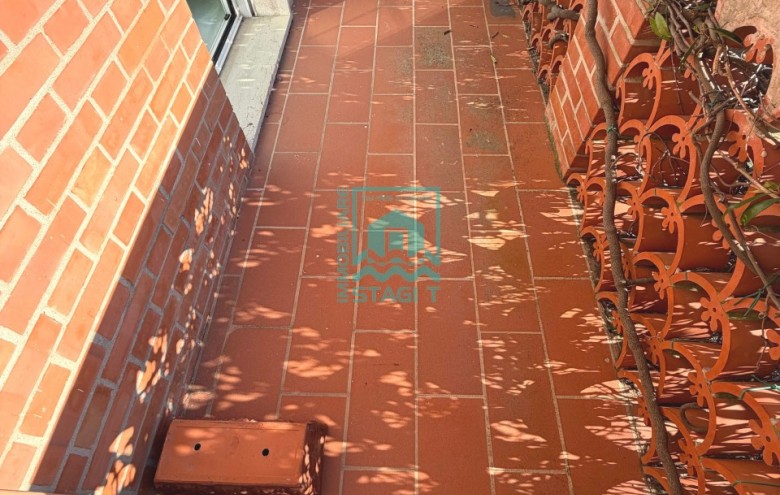 Bifamiliare in vendita a Camaiore