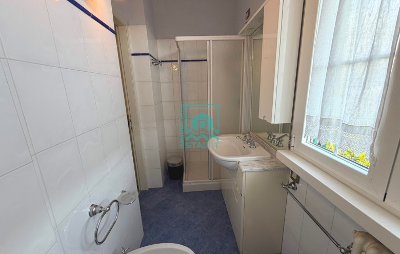 Bifamiliare in vendita a Camaiore