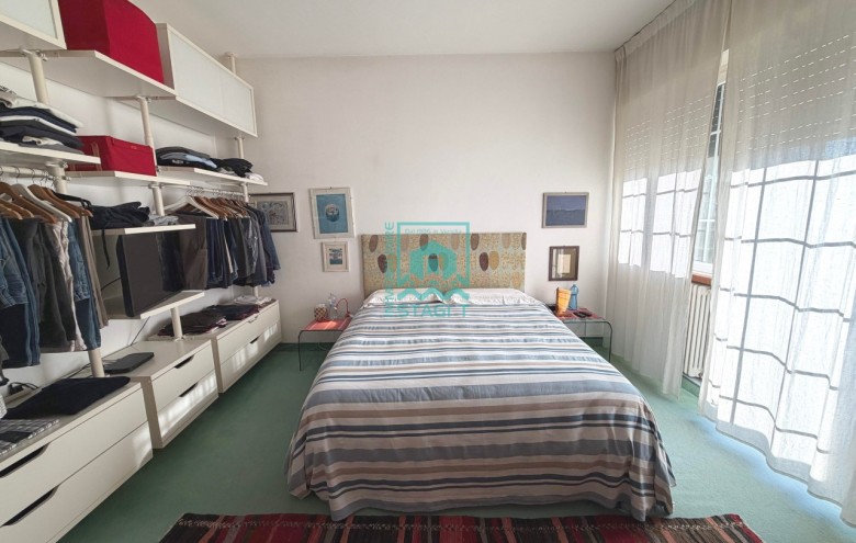 Bifamiliare in vendita a Camaiore