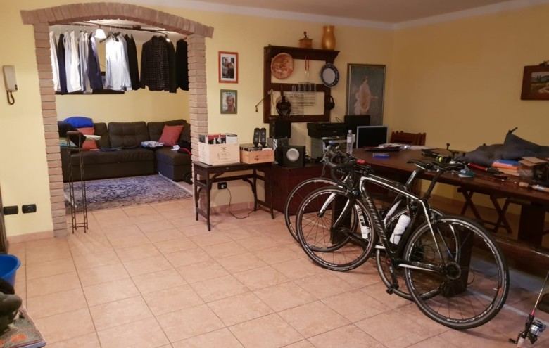 Bifamiliare in vendita a Montignoso