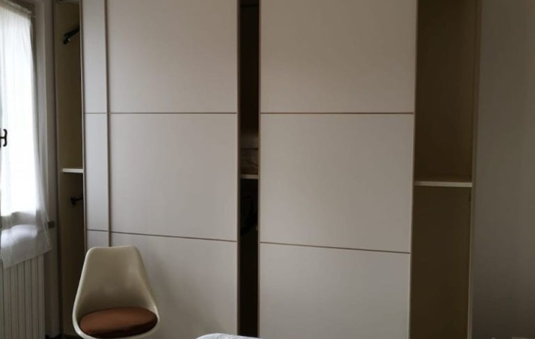 Bifamiliare in affitto a Massa