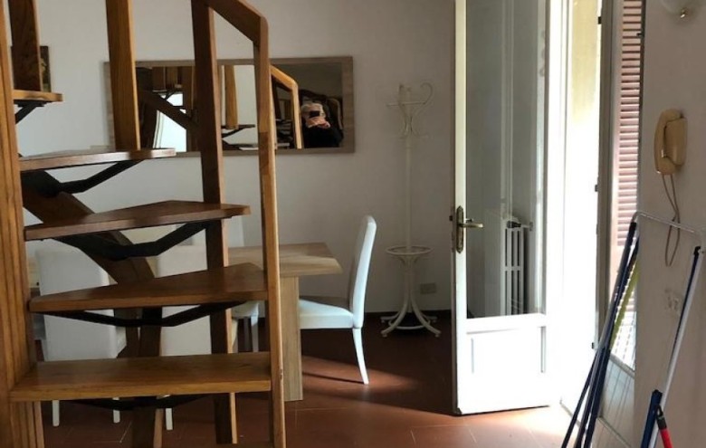 Bifamiliare in affitto a Massa