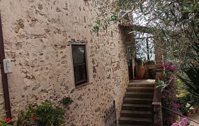 Rustico in vendita a Camaiore