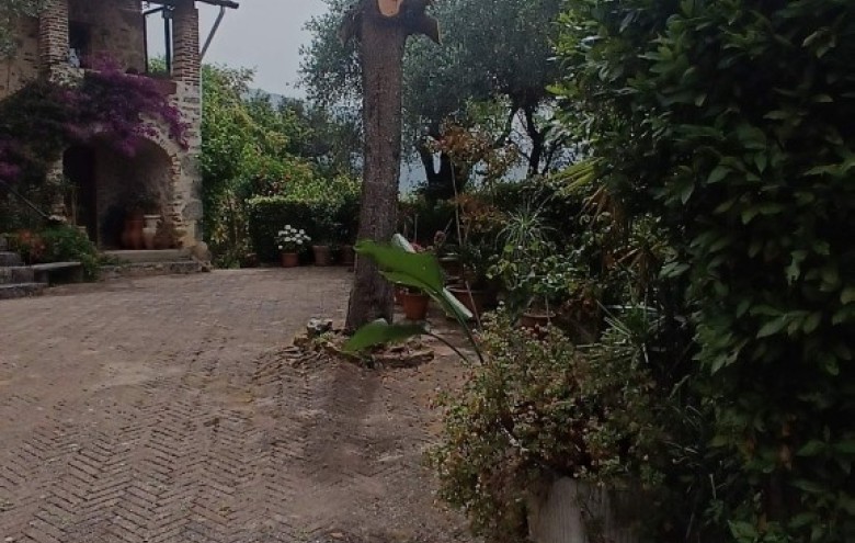 Rustico in vendita a Camaiore