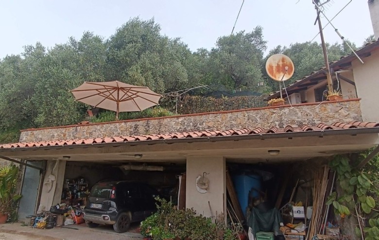 Rustico in vendita a Camaiore