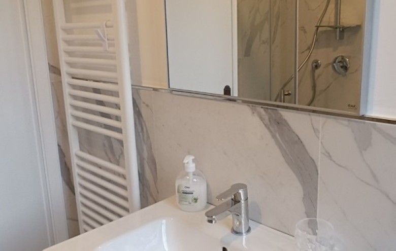 Appartamento in vendita a Viareggio