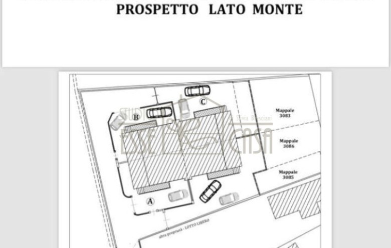 Bifamiliare in vendita a Camaiore