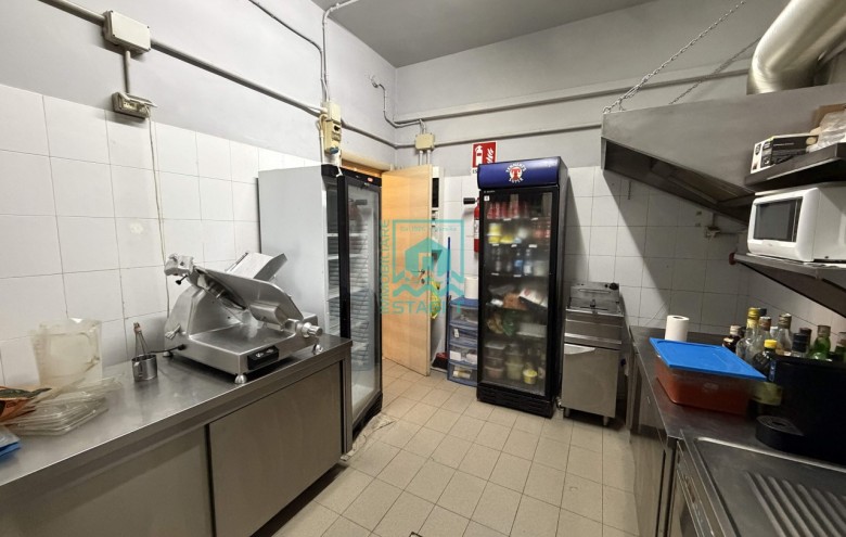 Attività Commerciale in vendita a Camaiore