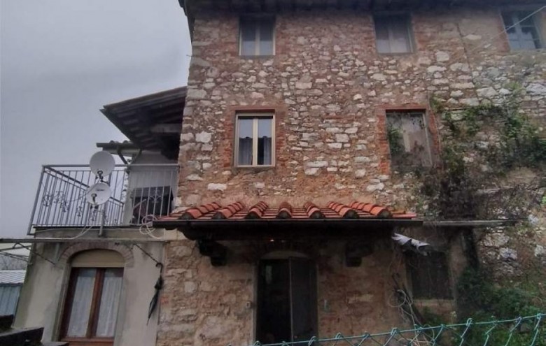 Rustico in vendita a Camaiore