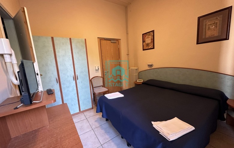 Attività Commerciale in vendita a Viareggio