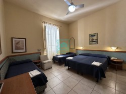 viareggio-vendita-gestione-albergo-con-20-camere-e-ristorante