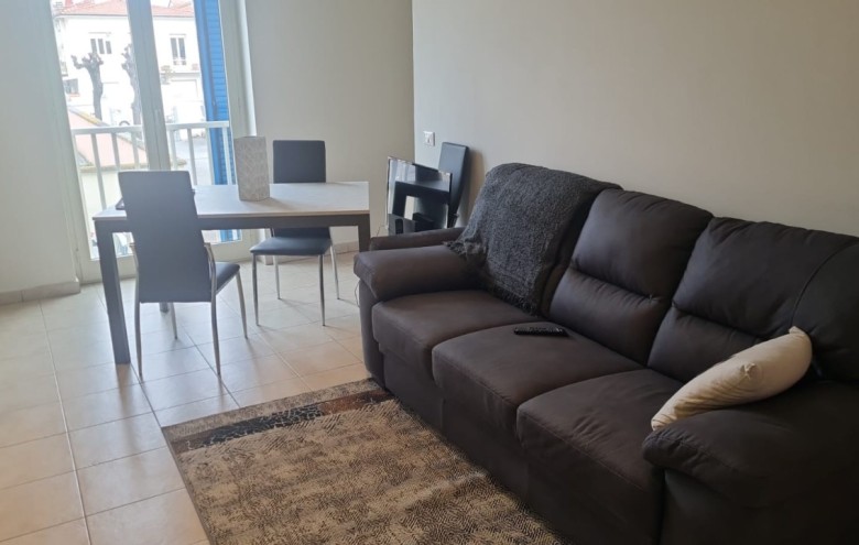 Appartamento in vendita a Viareggio