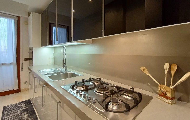 Appartamento in affitto a Viareggio