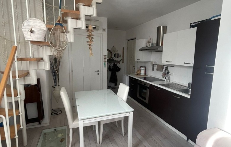 Appartamento in affitto a Viareggio