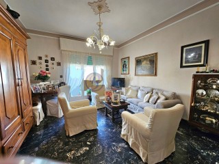 Appartamento in vendita a Viareggio