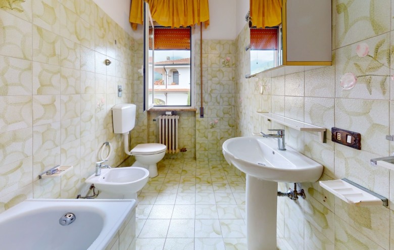 Villa singola in vendita a Camaiore