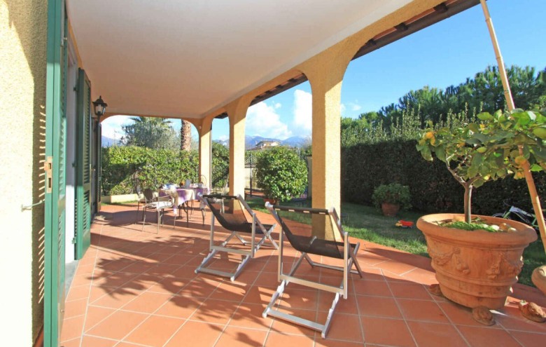 Villa singola in affitto a Forte dei Marmi
