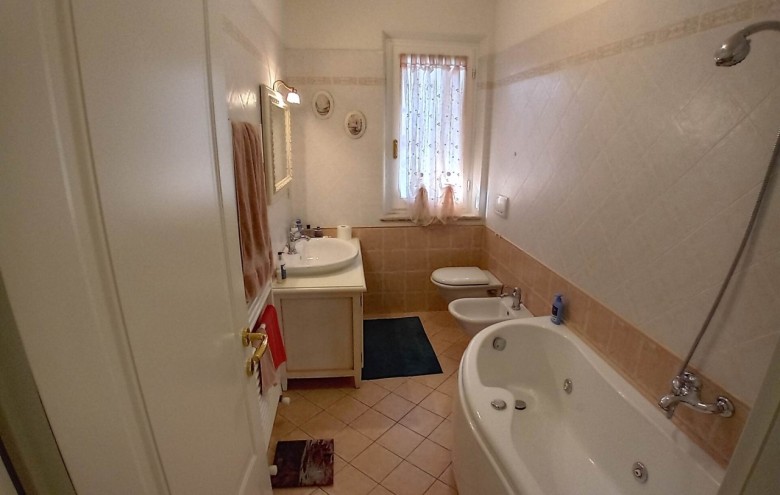 Villa singola in vendita a Pietrasanta