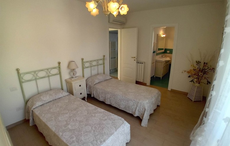 Villa singola in vendita a Pietrasanta