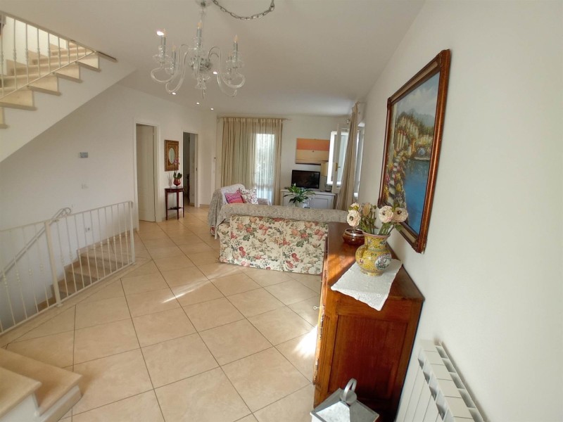 planimetria - Villa singola in vendita a Pietrasanta