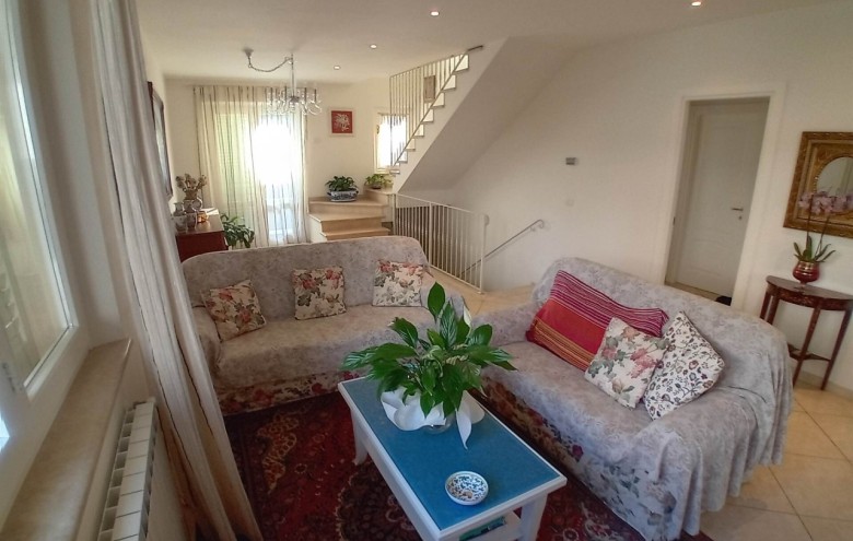 Villa singola in vendita a Pietrasanta