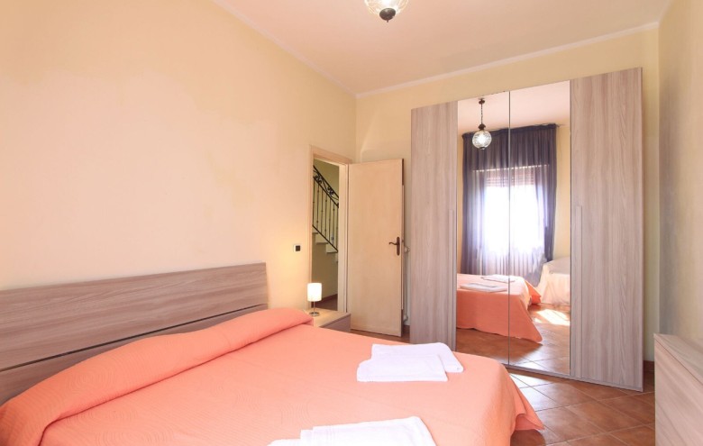 Bifamiliare in affitto a Forte dei Marmi