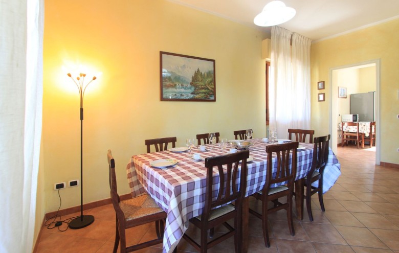 Bifamiliare in affitto a Forte dei Marmi