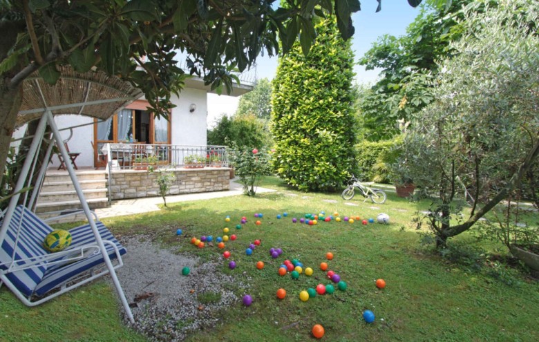 Bifamiliare in affitto a Forte dei Marmi