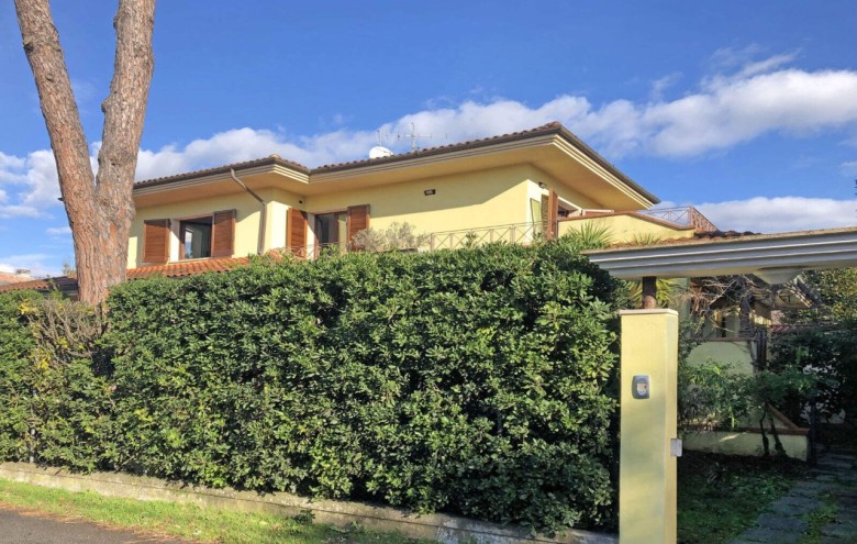 Appartamento in affitto a Pietrasanta