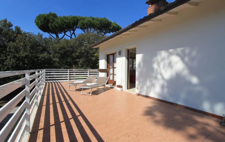 Villa singola in affitto a Forte dei Marmi