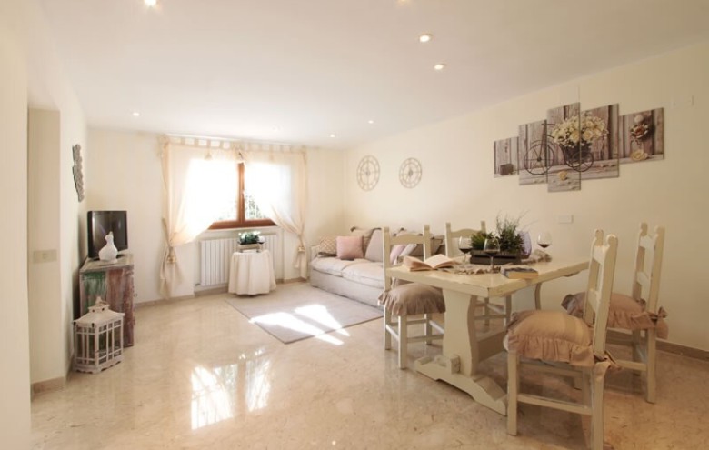 Bifamiliare in affitto a Forte dei Marmi