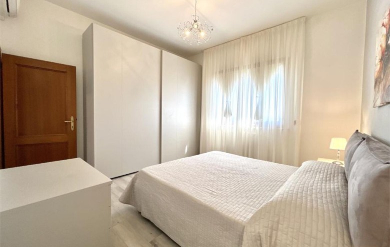 Bifamiliare in affitto a Forte dei Marmi