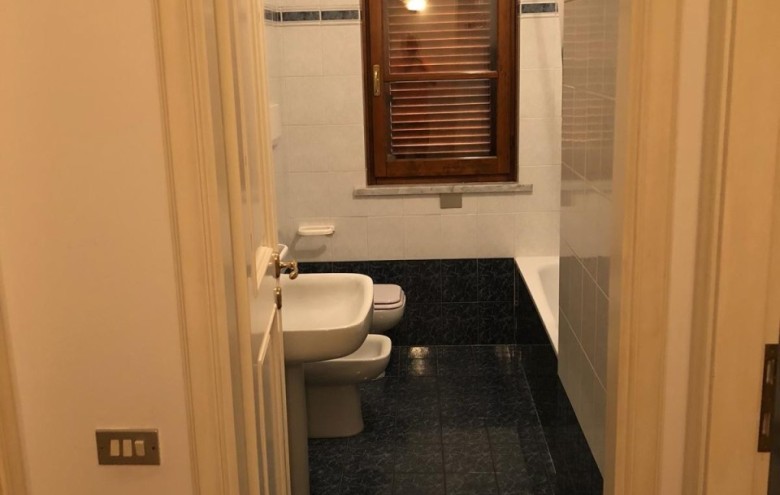 Villetta a schiera in vendita a Massa